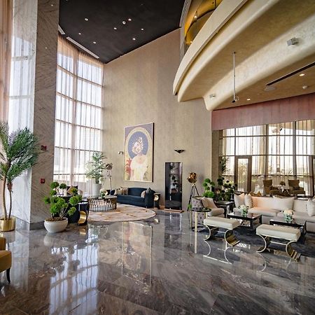 Royal Club By Rvhr, Paramount Tower B, Business Bay Dubai Exterior photo