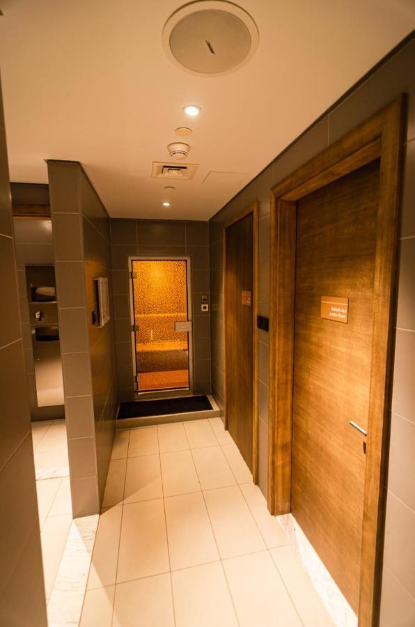 Royal Club By Rvhr, Paramount Tower B, Business Bay Dubai Exterior photo
