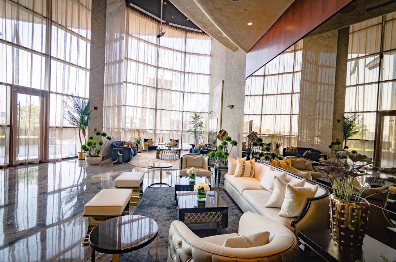 Royal Club By Rvhr, Paramount Tower B, Business Bay Dubai Exterior photo